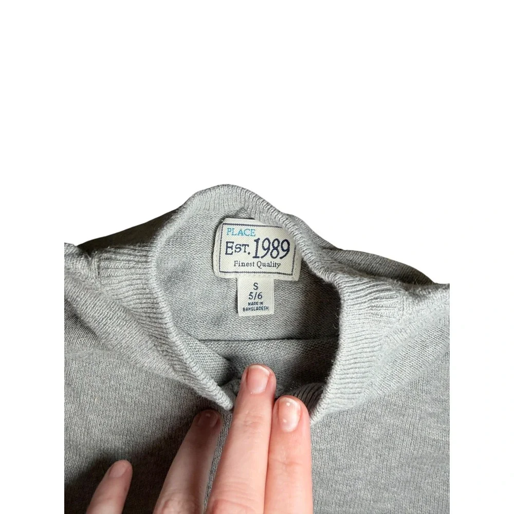 The Children's Place Sweater‎ Kids S 5/6 V-Neck Pullover Gray Cotton Knit Basic